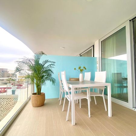 Fantastic Apartment In The Wave Just Steps From Carvajal Beach - Pool And Free Parking フエンヒロラ エクステリア 写真