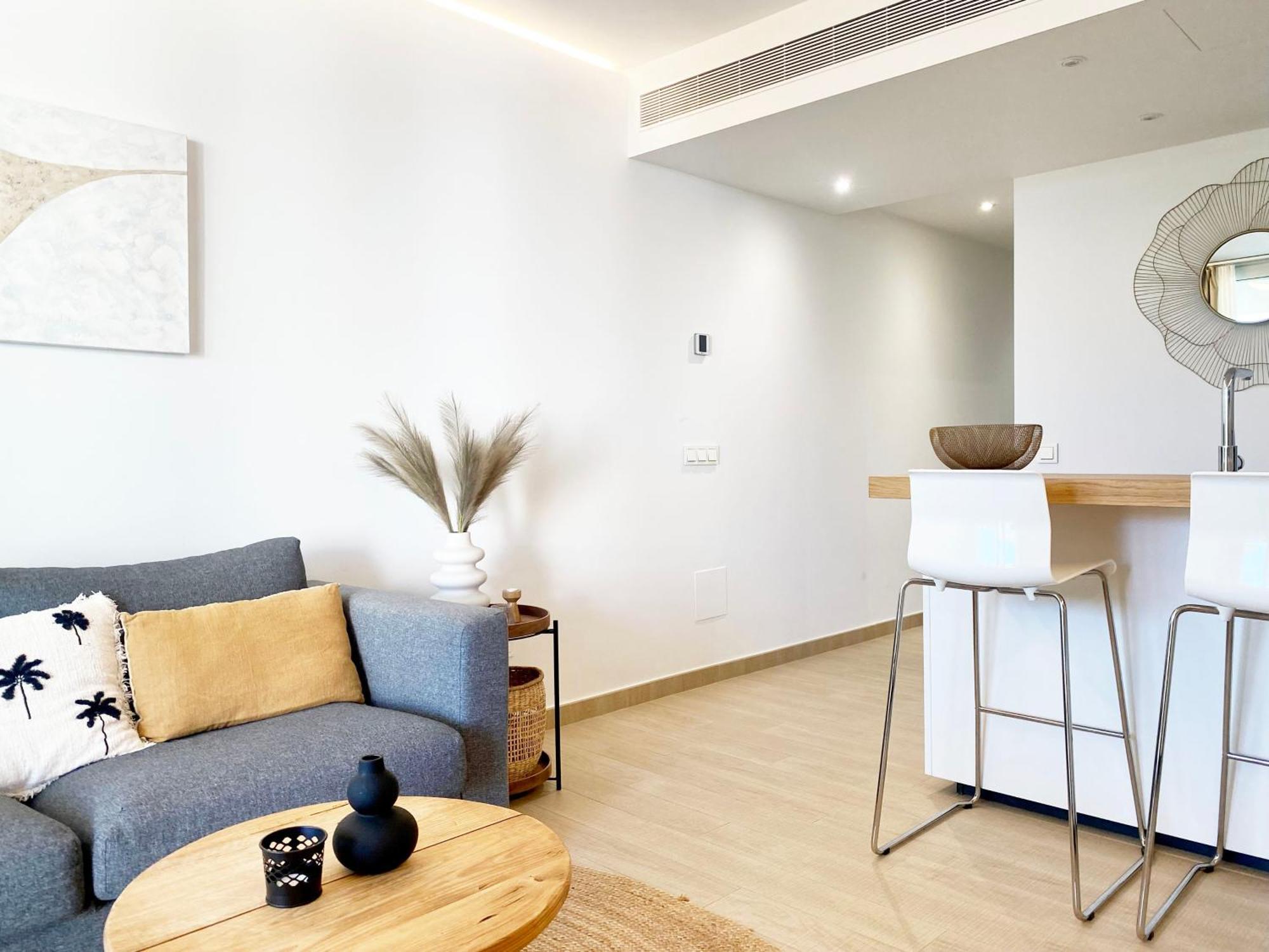 Fantastic Apartment In The Wave Just Steps From Carvajal Beach - Pool And Free Parking フエンヒロラ エクステリア 写真